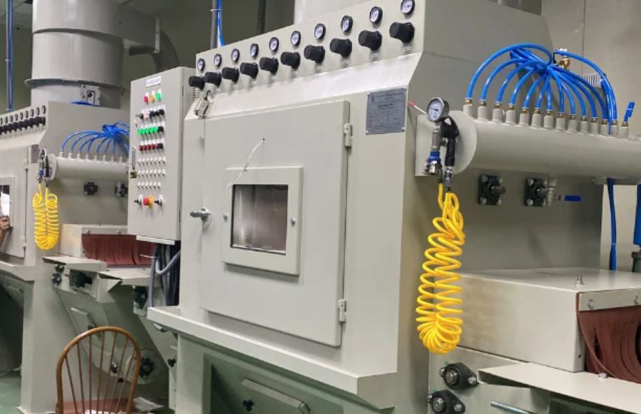 Đặc điểm thiết bị phun cát cố định