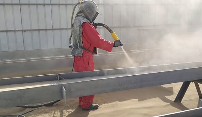 Cách phòng ngừa bụi trong phun cát an toàn và hiệu quả