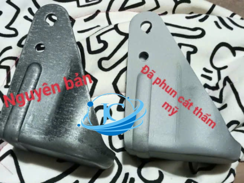 phun cát đánh bóng kim loại